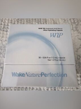WNP Ultra-Hydrating Hyaluronic Acid Capsules - Light Blue & White Packaging